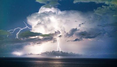 New Jersey man fatally struck by lightning while warning children of incoming storm