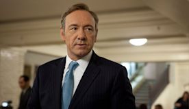 《紙牌屋》Kevin Spacey 性侵控罪全數打甩 群星力撐復...