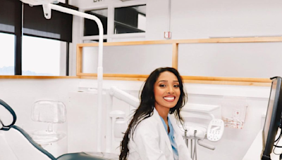 Anisha From Netflix's 'America's Sweethearts' Is Also An Orthodontist