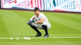 Chris Sale, Braves cruise past skidding Yankees