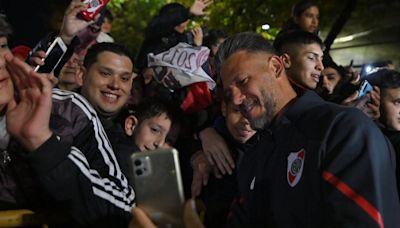 Video: furor por River en Mendoza en la previa del partido ante Temperley