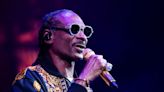 Hazy and happy at Snoop Dogg's Phoenix concert: Here's his tour setlist and Arizona photos