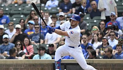 Can Chicago Cubs Slugger Catch His Teammate For Rookie of Year?