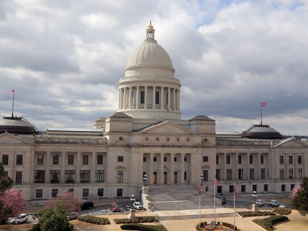 Activists deliver letter on Little Rock crime to Gov. Sarah Huckabee Sanders | Northwest Arkansas Democrat-Gazette