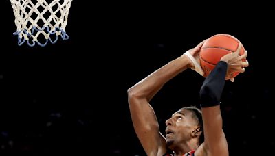 NBA mock draft: Frenchman Alexandre Sarr to go No. 1, UConn's Clingan rises
