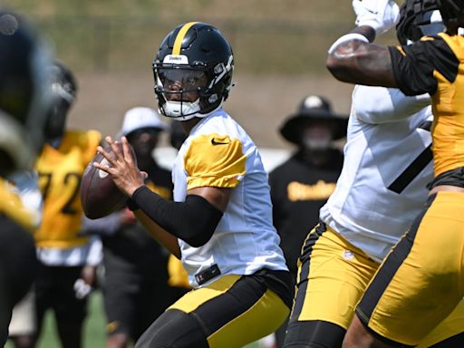 Justin Fields Has Perfect Day at Steelers Camp