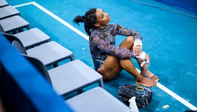 Simone Biles injury: Coach reveals what happened, what's next for star gymnast