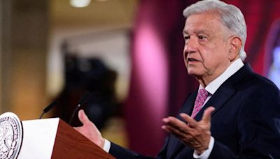 First test for Mexico's new president? Marathon daily press conferences