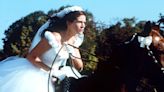 A Pretty Woman Reunion, Ben Affleck's Cold Feet and a Big Payday: Secrets About Runaway Bride Revealed - E! Online