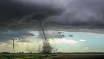 Tornado in Pianura Padana, come si formano: lo studio dell’università di Bologna e Cnr