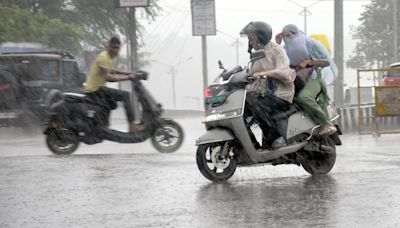 Bhopal: Waterlogging Hits Posh Colonies Due To Poor Urban Planning