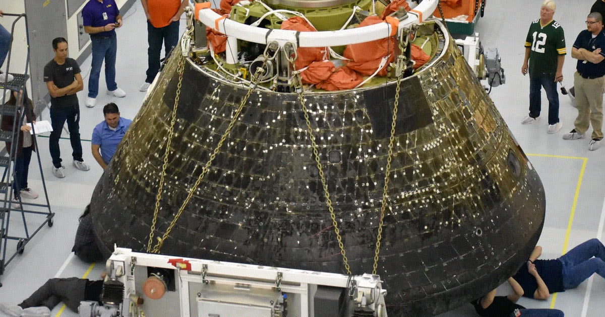 NASA Inspector Alarmed by Extensive Damage to Heatshield of Astronaut Moon Vehicle