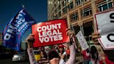 'Solo estaríamos enviando votos electorales 'falsos'': nuevos correos detallan el plan de Trump para seguir en el poder