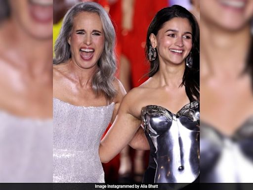 Paris Fashion Week: Neetu Kapoor Cheers For Daughter-In-Law Alia Bhatt: "We Screamed The Loudest"