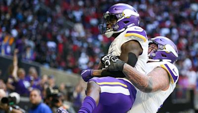 Vikings roster preview: Will Dalton Risner claim a starting job again?