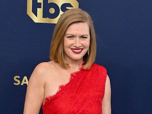 Mireille Enos to reunite with 'Killing' co-star Joel Kinnaman on 'For All Mankind'