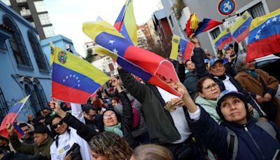 Entre un gran entusiasmo y protestas: así se vive en el mundo la votación de 70.000 venezolanos fuera del país