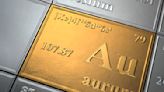 Gold falls as Trump effect weighs on bond markets