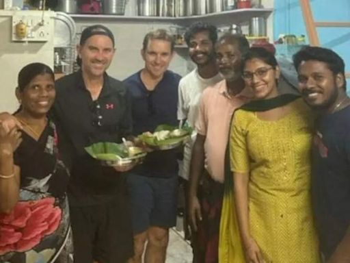 Justin Langer's Dharavi experience: When luxury meets reality! | Cricket News - Times of India