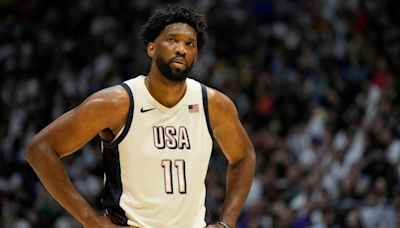 Joel Embiid sobre los abucheos en París: "No siento nada, soy estadounidense" - El Diario NY