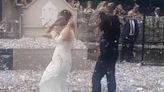 Boda viral en Galicia: así es como una cosechadora provoca una espectacular lluvia de confeti