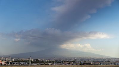 More holiday getaway chaos as volcano erupts