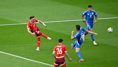 Video: Switzerland double lead over Italy with Vargas’ stunner