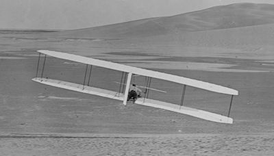 5/22/1906: Wright Brothers' “Flying Machine” Patent