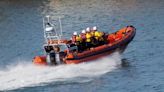 Capsized kayaker in the sea for an hour was hypothermic and very weak