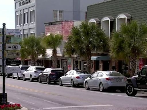 1st-ever Mount Dora Corn Festival celebrates community with live music, fireworks, more