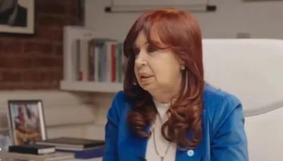 Reapareció Cristina Kirchner y criticó al Gobierno de Javier Milei: “El superávit fiscal es cada vez más trucho” | Política