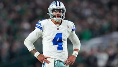 Cowboys Predicted to Land Potential Superstar QB as Dak’s Replacement