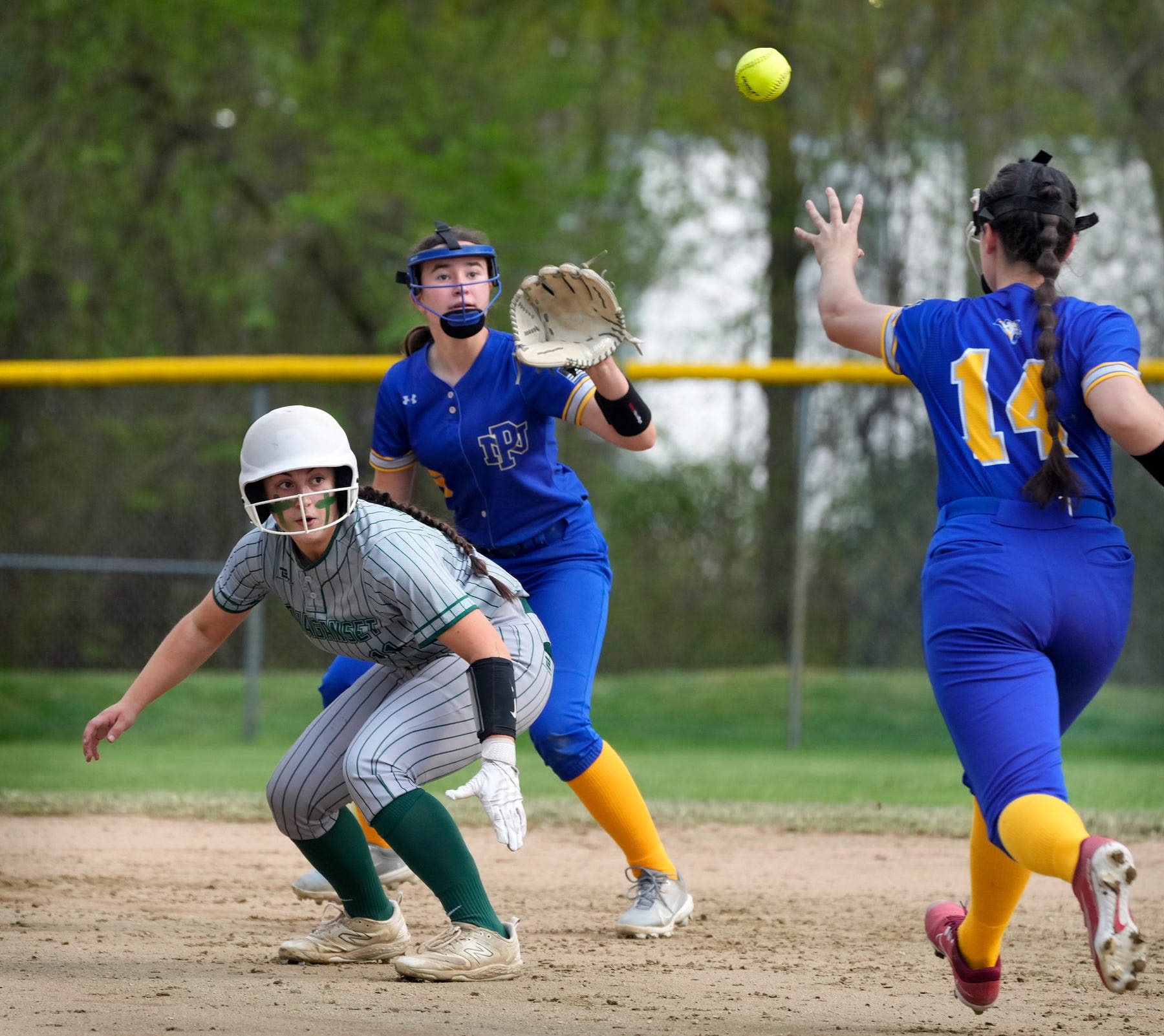 Here's how Ponaganset softball found its groove to beat Lincoln-North Providence Thursday