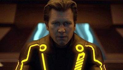 Jeff Bridges returns for “Tron: Ares”, jokes his de-aged self looked like Bill Maher in “Legacy”