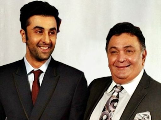 Ranbir Kapoor says he learned to be grounded as he observed Rishi Kapoor's rude behaviour towards his fans