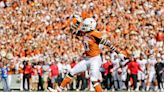 'Every game in the stadium, I won't take it for granted': Texas seniors talk DKR memories