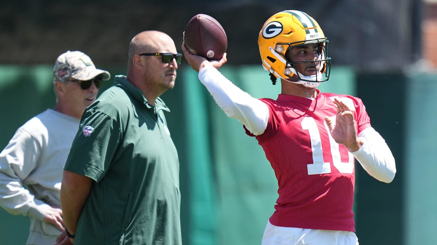 Green Bay Packers, Jordan Love Are in Middle of Contract Extension Talks