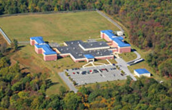 2 males escape from Abraxas Academy in New Morgan Borough, Berks County, police say