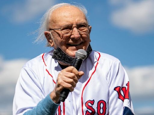 95-Year-Old Boston Celtics Legend Bob Cousy Reveals He Will Only Attend Banner Celebration On THIS Condition