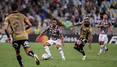 Fluminense suma dos bajas más antes de jugar con Colo Colo