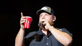 Luke Combs announces 2 stadium concert dates in metro Phoenix. Here's how to get tickets