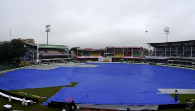 Rain delays start of second day's play in 2nd Test between India and Bangladesh