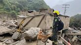 Las imágenes de los efectos de la avalancha en Colombia que dejó al menos 15 muertos y más de una docena de desaparecidos