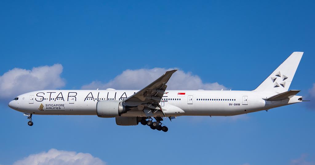 Altitude, airspeed increase preceded ‘rapid’ g-force change in SIA 777 turbulence event