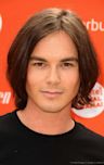 Tyler Blackburn