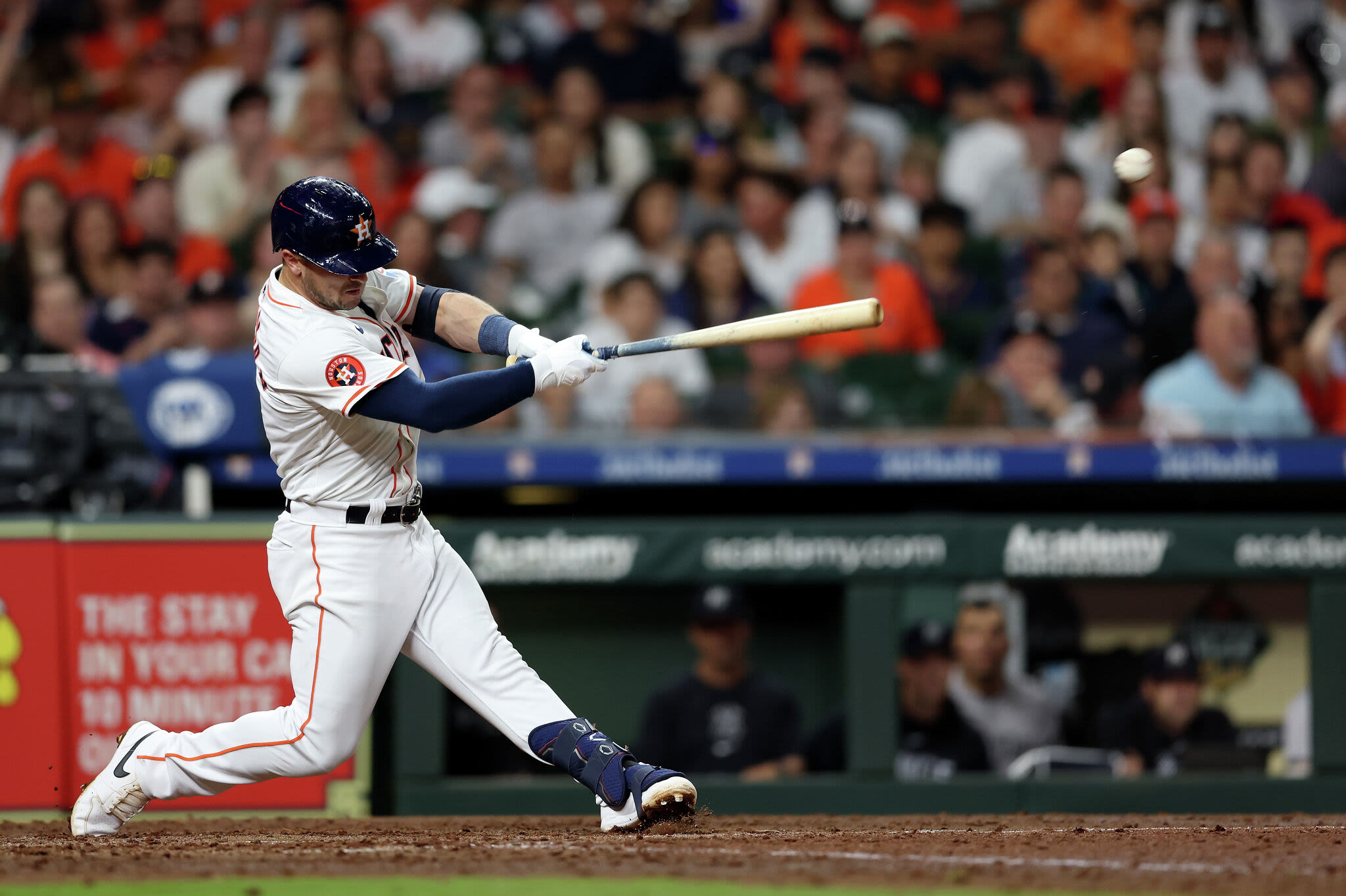 Why Astros’ offense will finally take flight in Mexico City