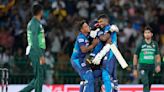 Sri Lanka beats Pakistan by 2 wickets, faces India in Asia Cup final