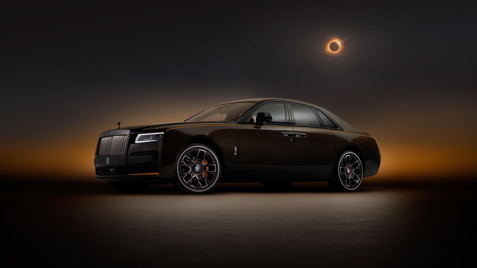 Rolls-Royce Ghost Black Badge Ekleipsis: Inspired By A Solar Eclipse