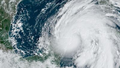 Hurricane Helene live updates: Track path as Florida braces for landfall