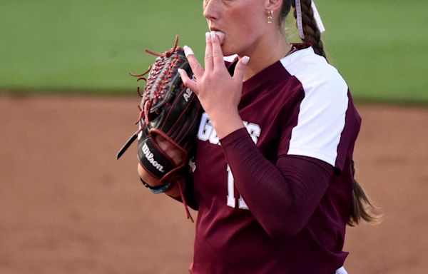 Texas vs. Texas A&M in NCAA super regional softball: A preview and prediction